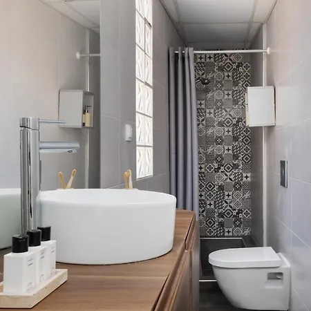 Ikaros Skyline Retreat - 6th Floor View * Салоники