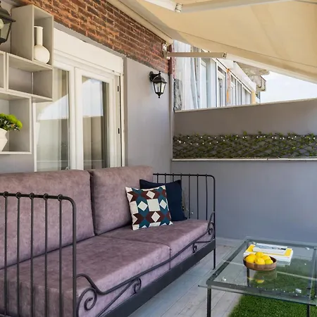 Ikaros Skyline Retreat - 6th Floor View * Saloniki